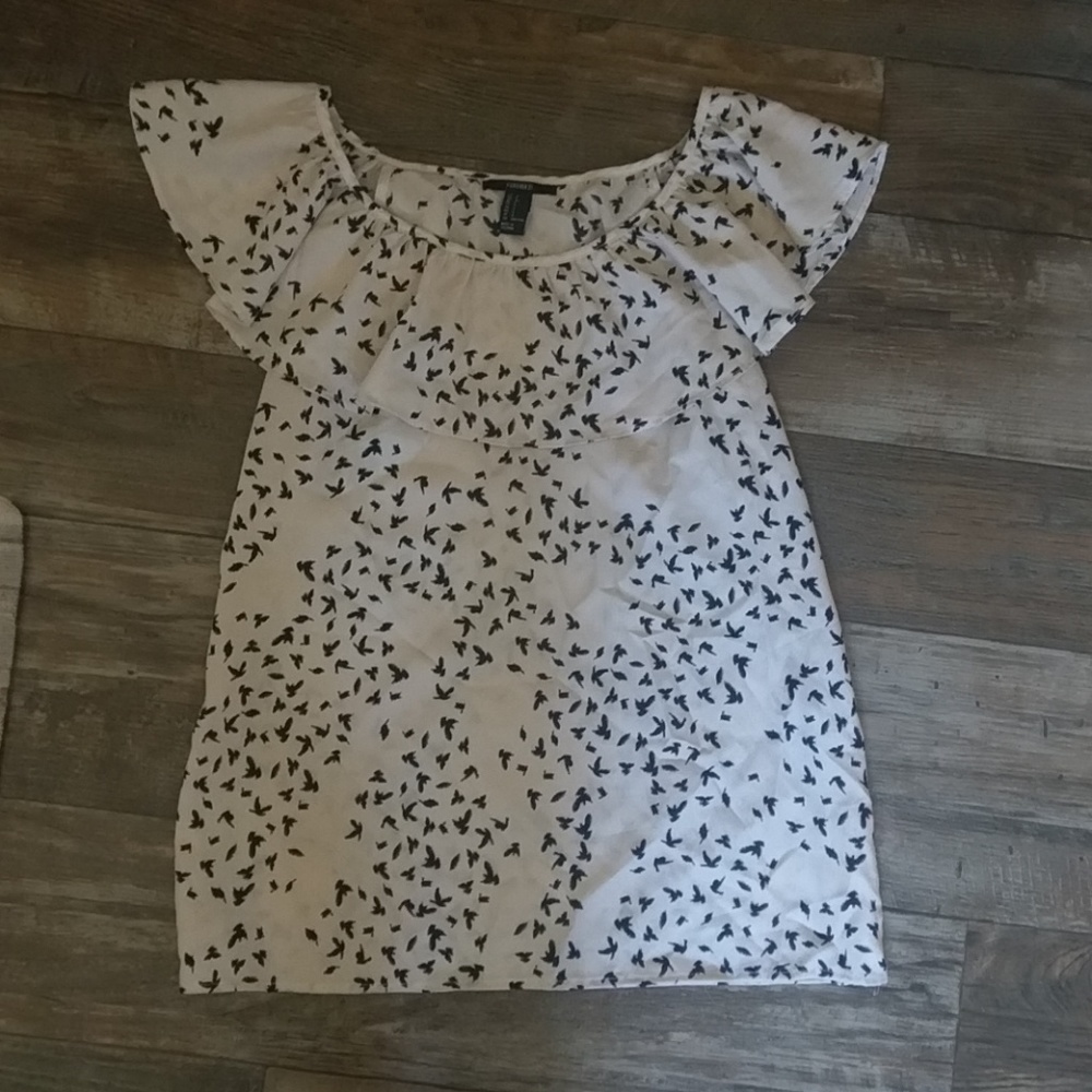 Shirt top bird design black and cream